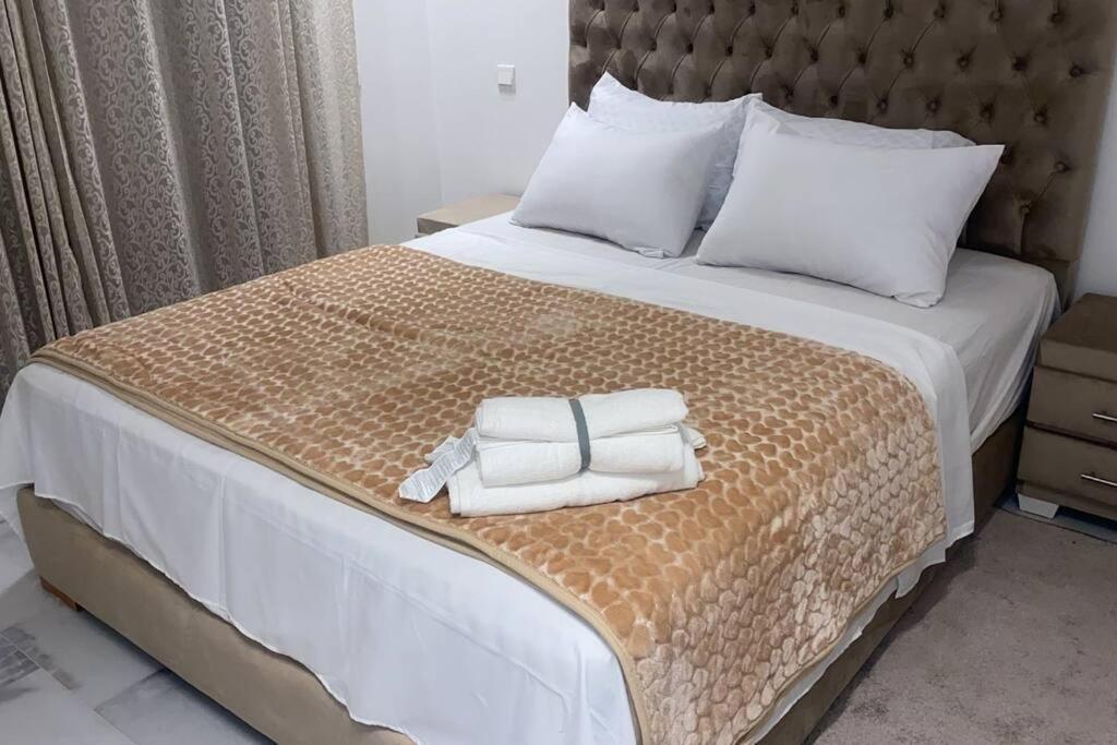 New Luxury Apartment 5 Min Casablanca Mohammed V Airport Buitenkant foto